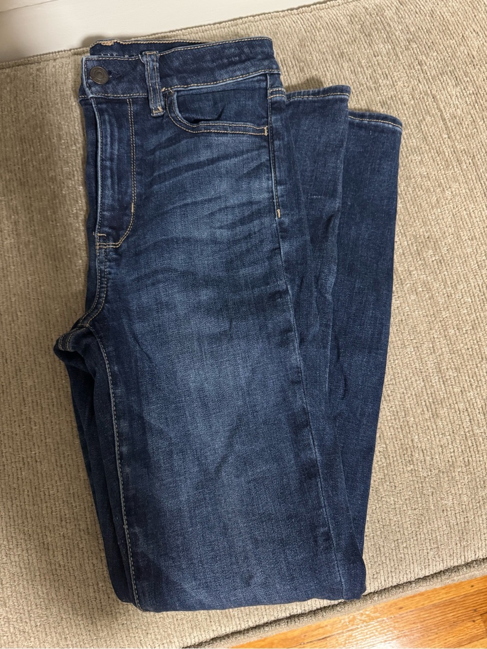 American Eagle Outfitters Women's Dark Blue Skinny Jeans
